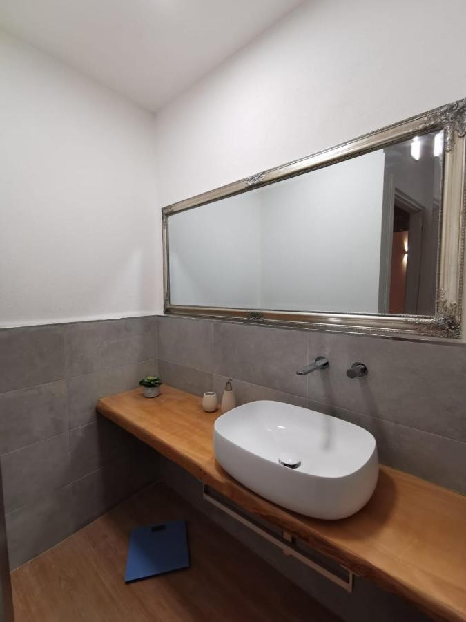 Deluxe 3 Bedroom Flat In Rialto 베니스 외부 사진